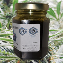 Load image into Gallery viewer, McC Organic ~ infused dandelion honey